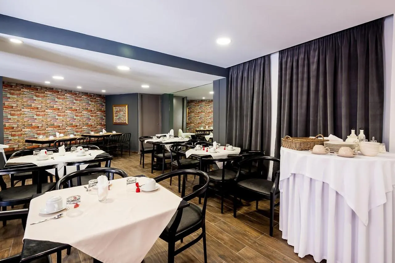 *** Apartahotel Elina Hotel Apartments Rétino Grecia