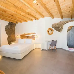 Sahas , Mykonos Town Greece