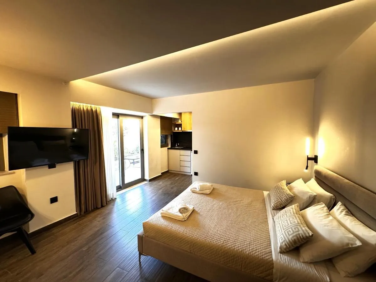 Elina Hotel Apartments Rethymno  Greece